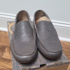 Men's Gray Loafers